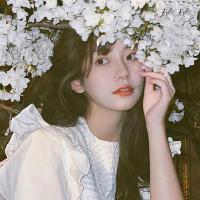  user Tina Du enjoys iOS.